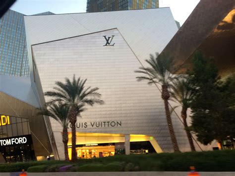 louis vuitton syracuse|Louis Vuitton las vegas locations.